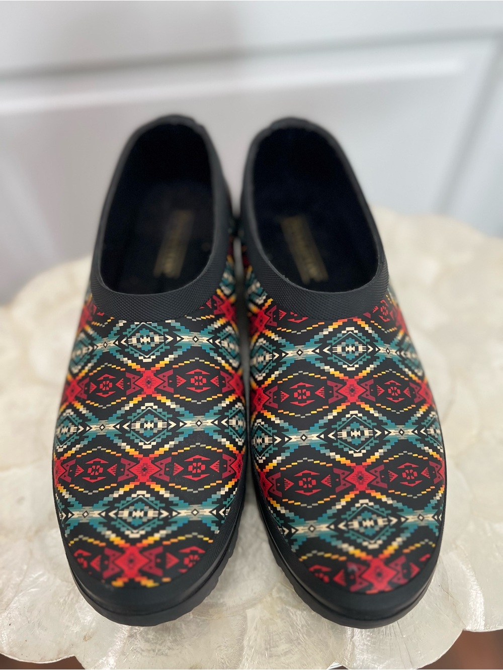 Pendleton Women's Carico Lake Garden Clogs, size 9